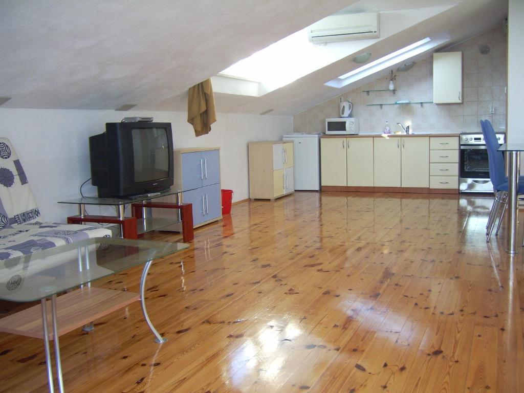 Apartments Villa More Makarska Phòng bức ảnh