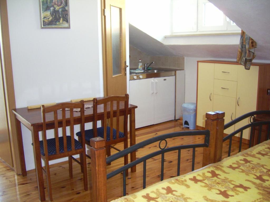 Apartments Villa More Makarska Phòng bức ảnh